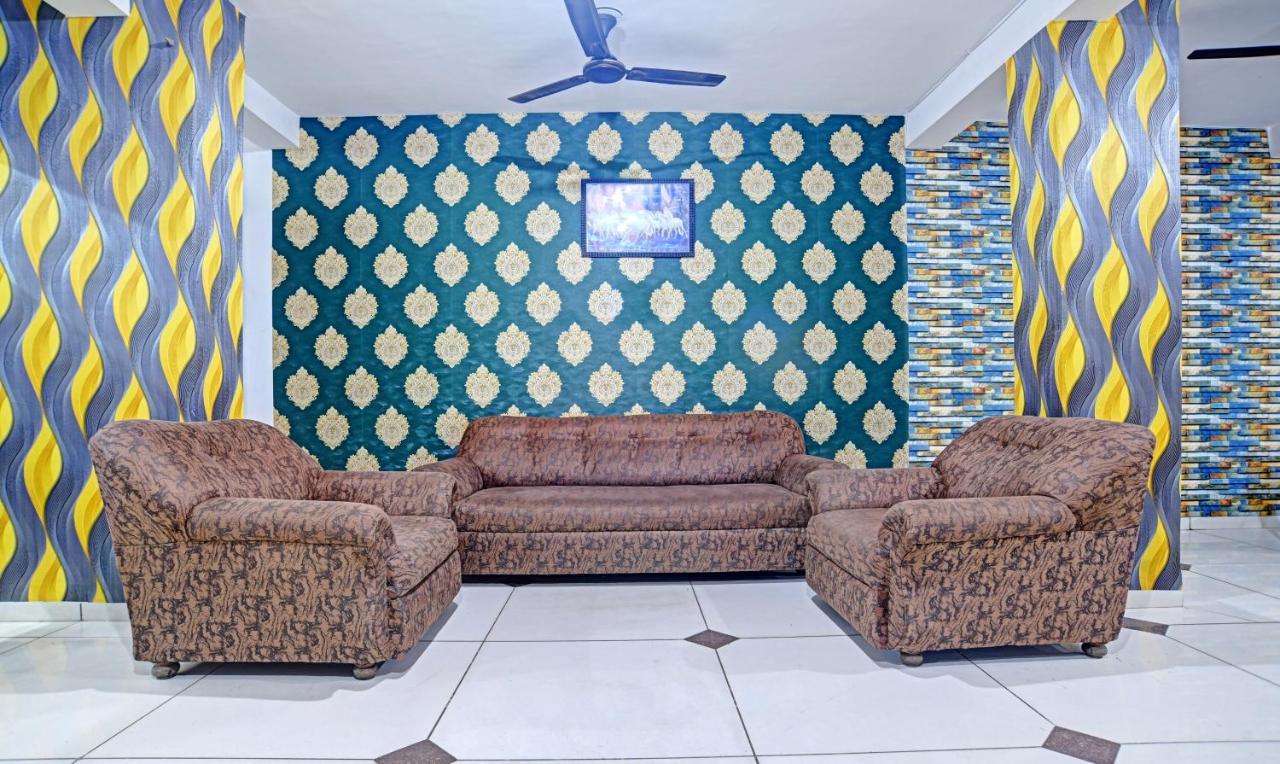 Treebo Royal Empire Indore